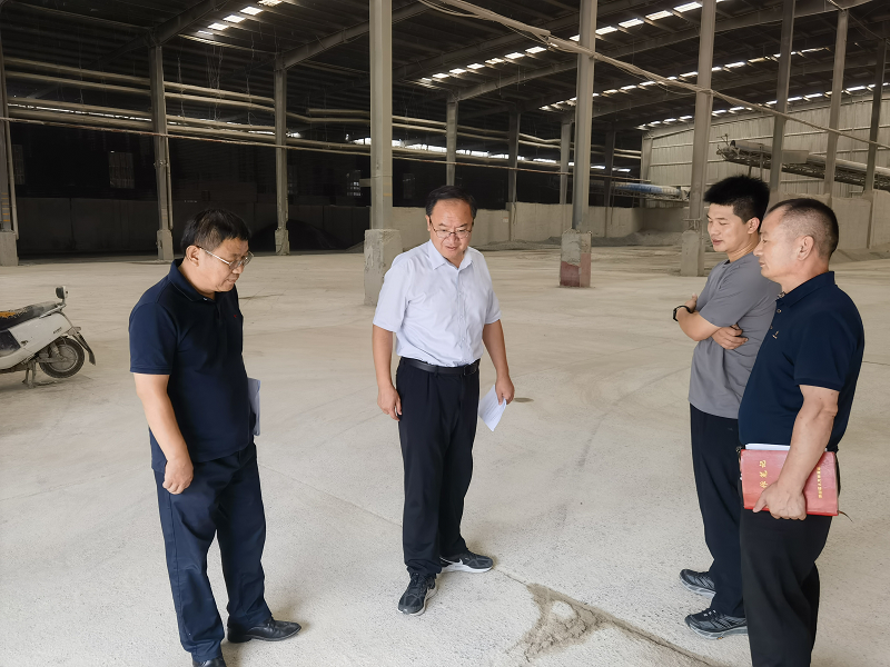 孙露露调研企业经营和安全生产工作