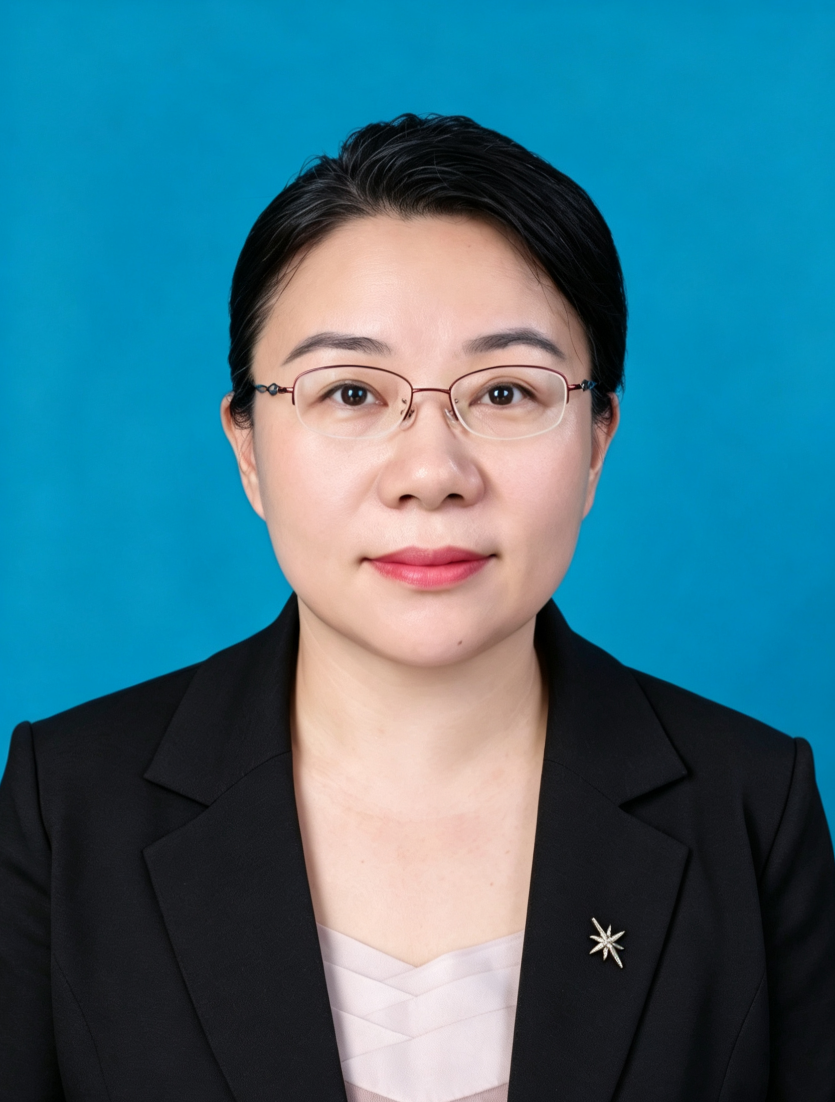 代城艳区政府副区长